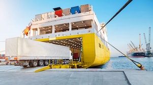 kamiont szállító teherhajó