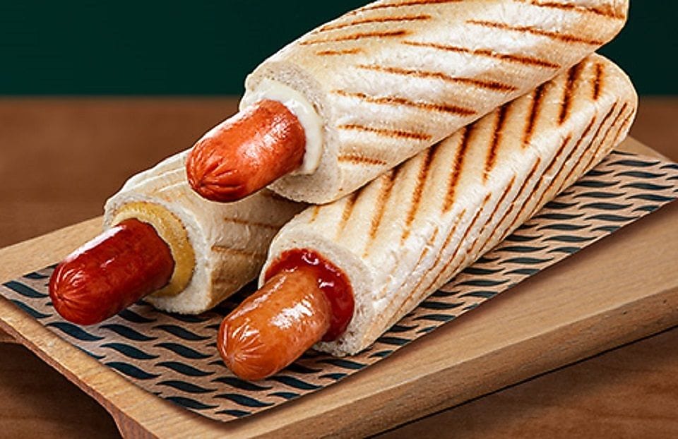 A Shell Café hot dog