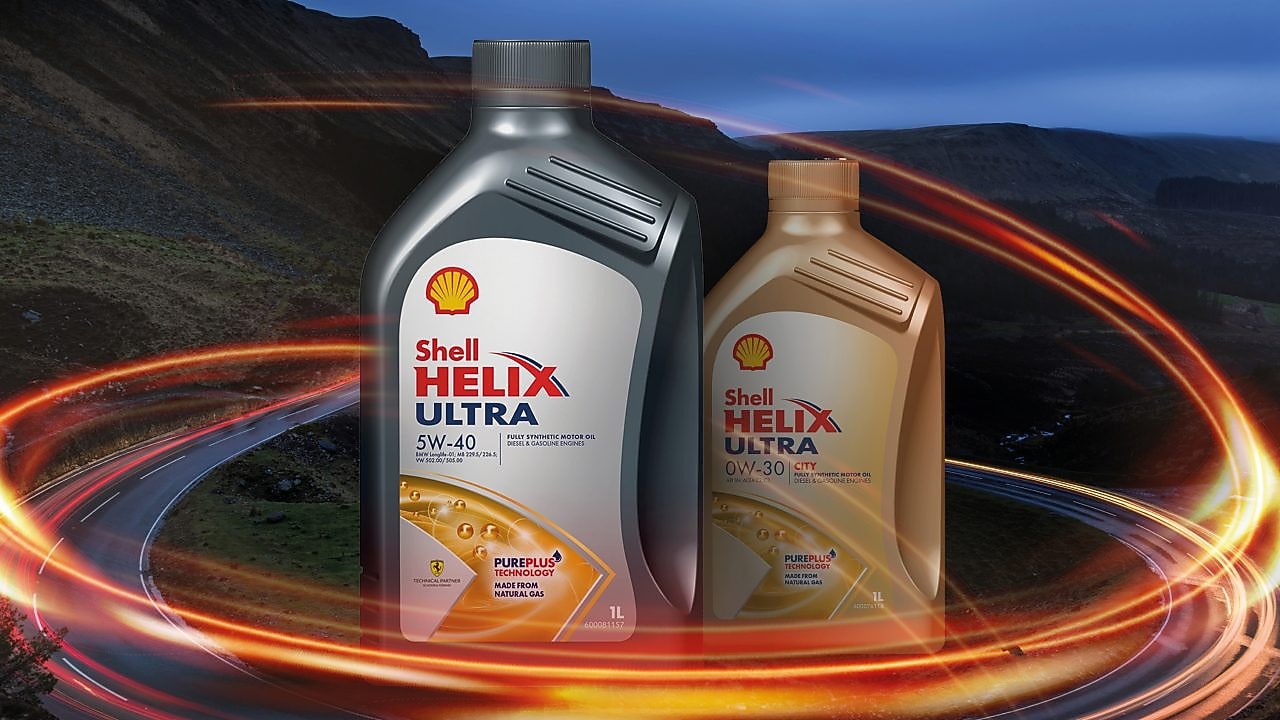 Shell Helix motorolajok dinamikus háttér előtt.