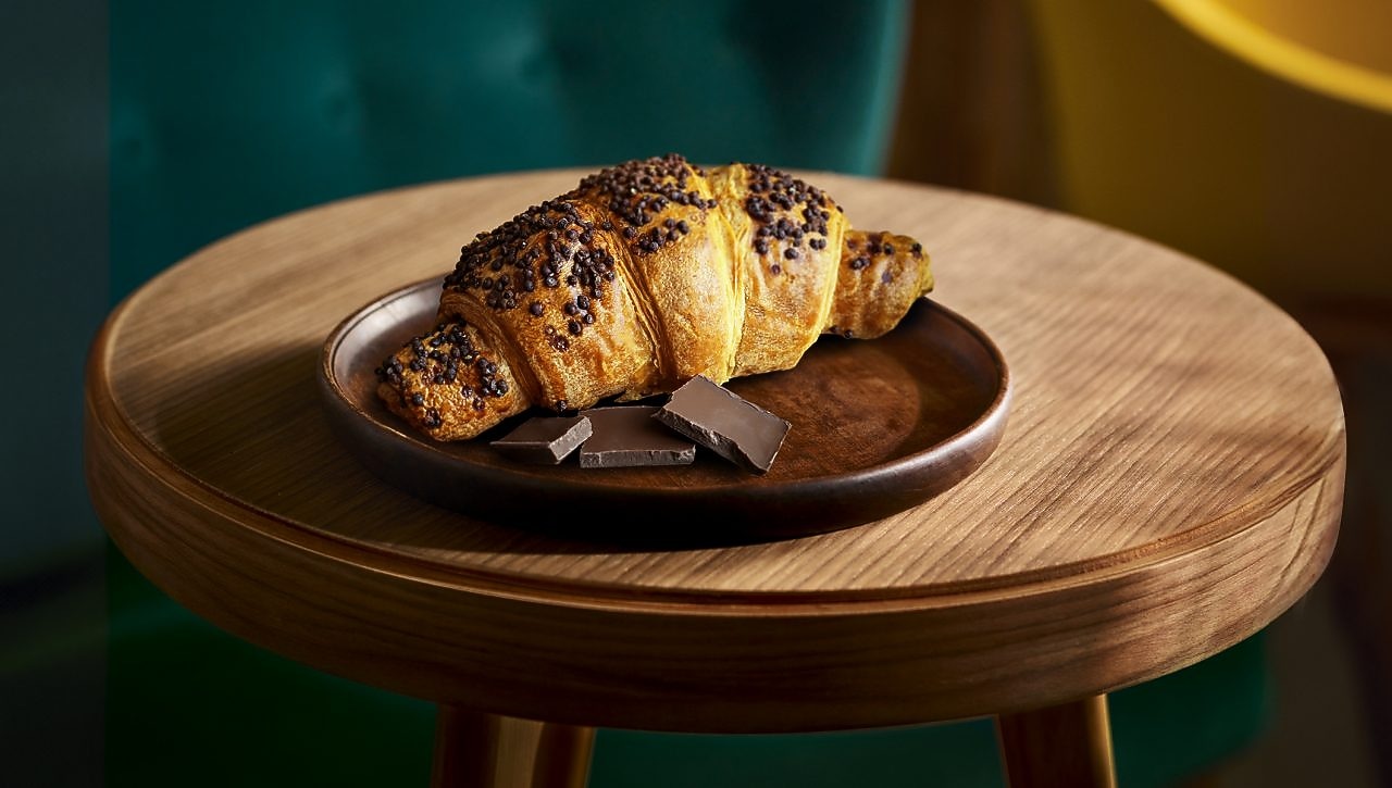 Shell Café Csokis mogyorós croissant