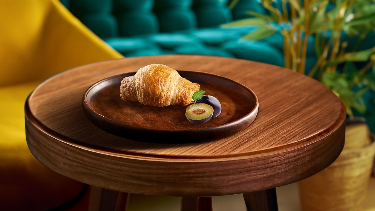 Shell Café Félegyházi szilvalekváros croissant