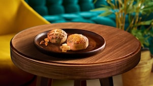 Shell Café Félegyházi sajtos és tepertős pogácsa